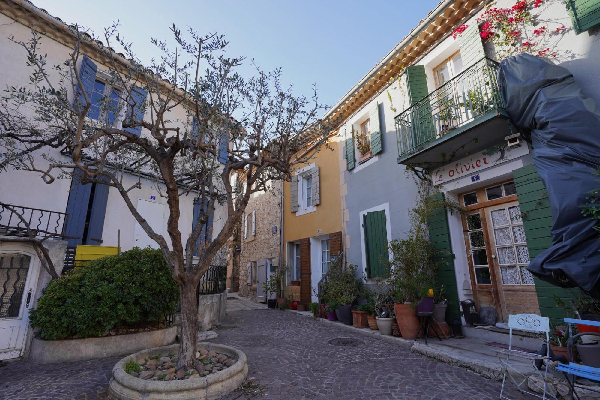 Maison De Village Provencal Ventabren Exteriör bild